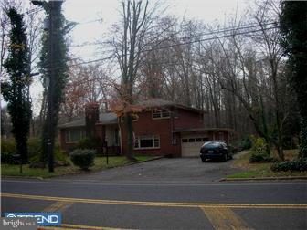 1312 Oxmead Road Burlington, NJ 08016 - Photo 1 of 12 Gallery Image 1
