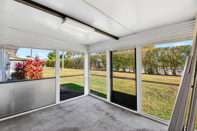 $239,500 | 3454 Americo Drive, West Palm Beach, FL 33417