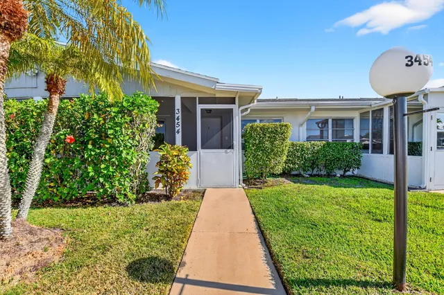 $239,500 | 3454 Americo Drive, West Palm Beach, FL 33417