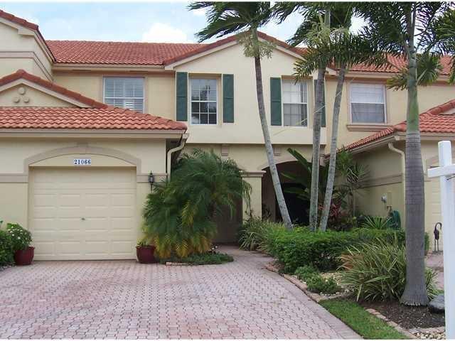 21066 Vía Eden Boca Raton, FL 33433 - Photo 1 of 20 front