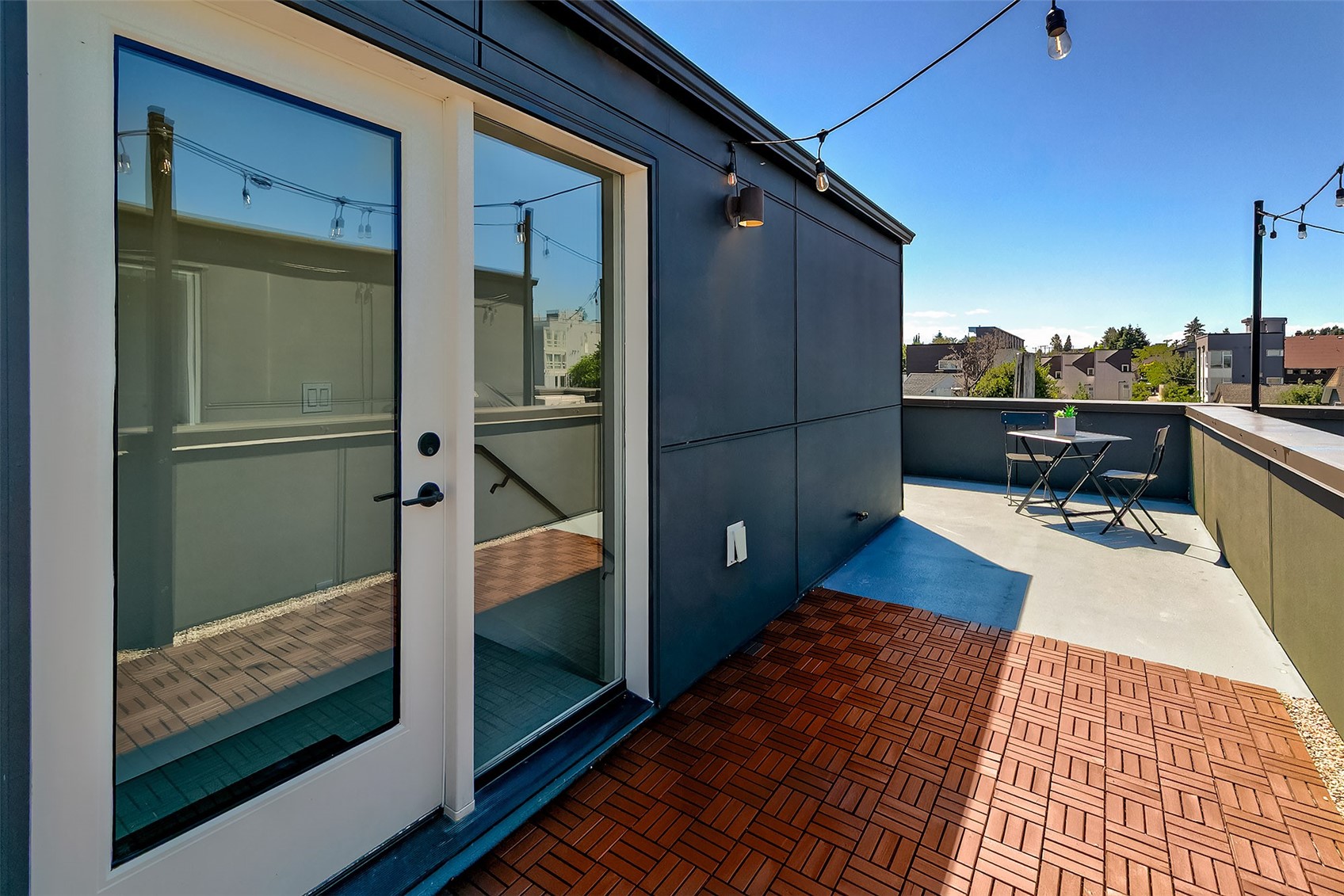 908 North 46th Street, Unit F Seattle, WA 98103 - Photo 24 of 40