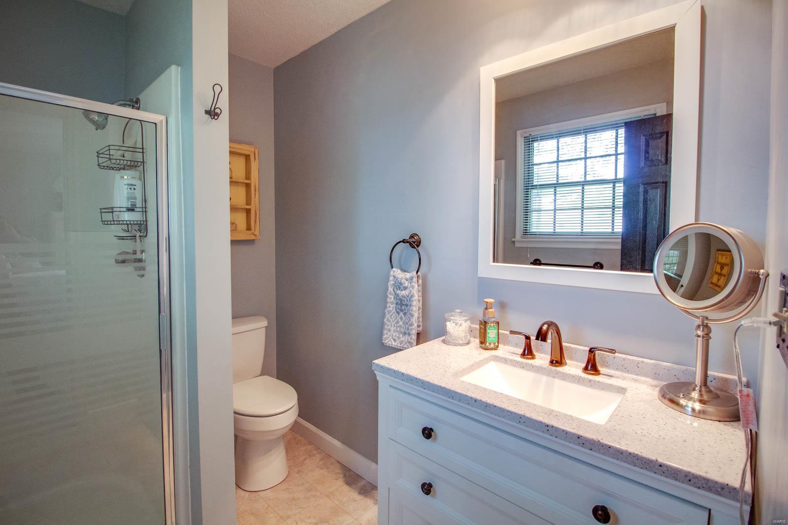 110 Springer Drive Godfrey, IL 62035 - Photo 21 of 34 Gallery Image 21