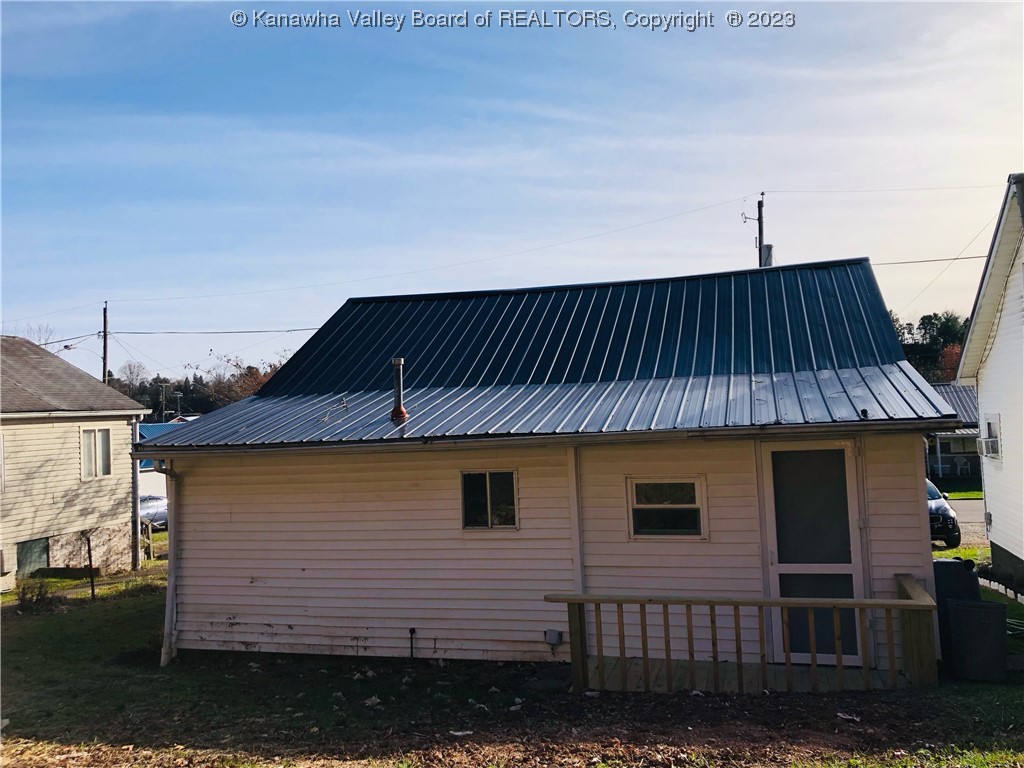 308 1st Avenue Ripley, WV 25271 - Photo 16 of 17 Gallery Image 16
