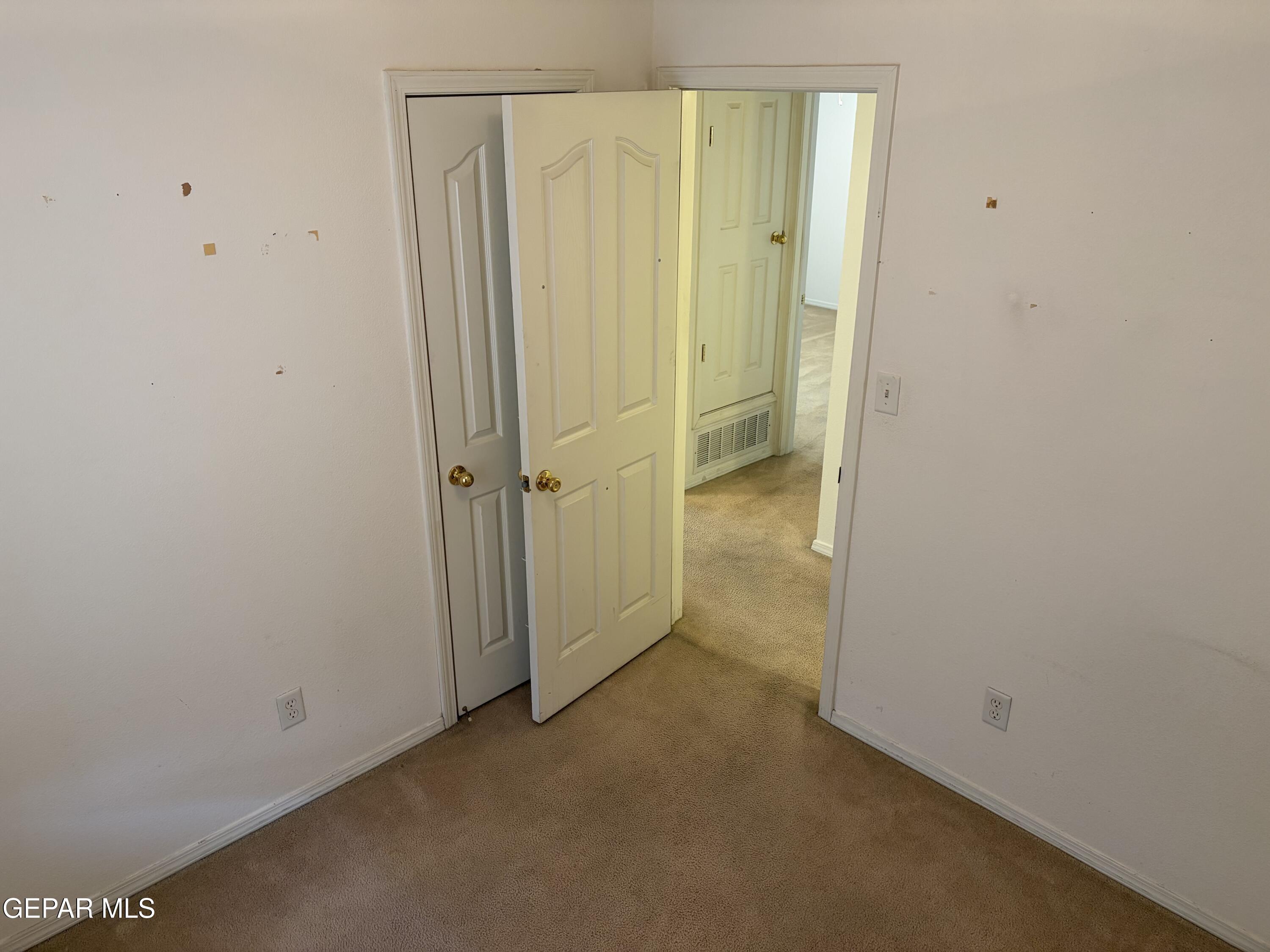 10735 Thunder Road El Paso, TX 79927 - Photo 14 of 32 a view of a small space