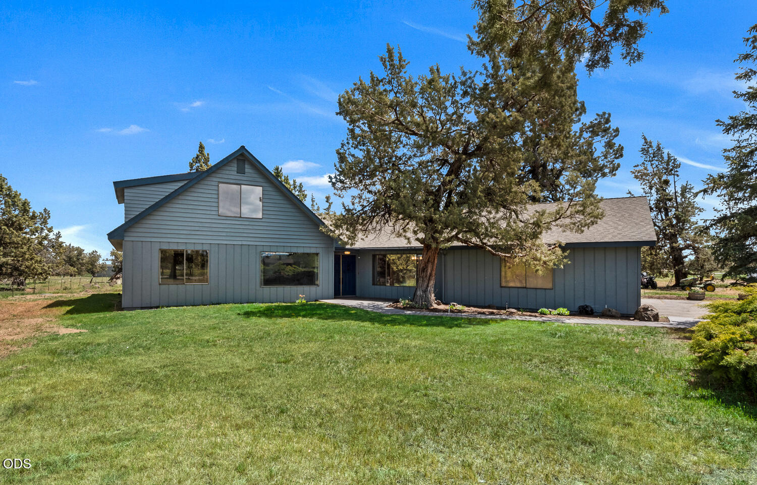 63510 Gentry Loop Bend, OR 97701 - Photo 27 of 40