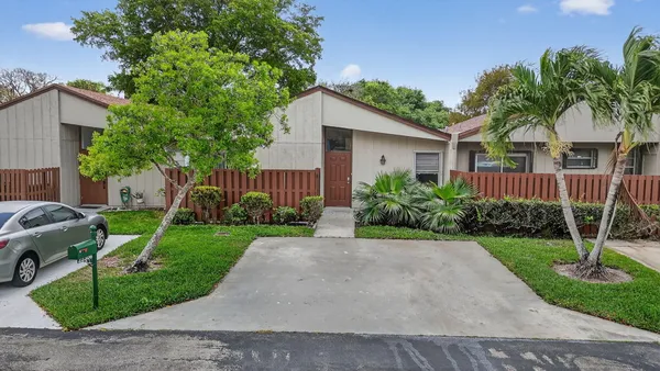 $3,250 | 22306 Timberly Drive, Boca Raton, FL 33428