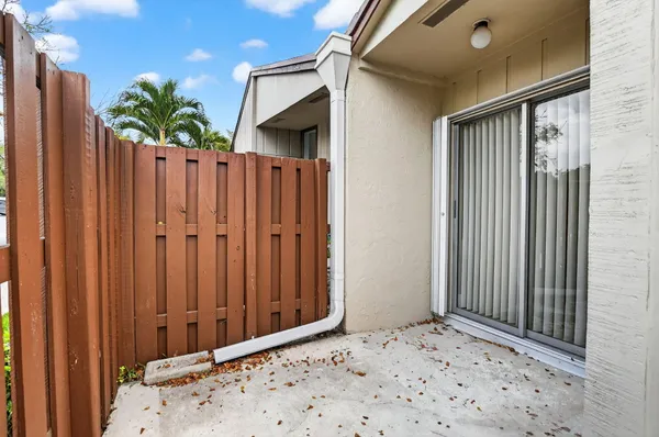 $3,250 | 22306 Timberly Drive, Boca Raton, FL 33428