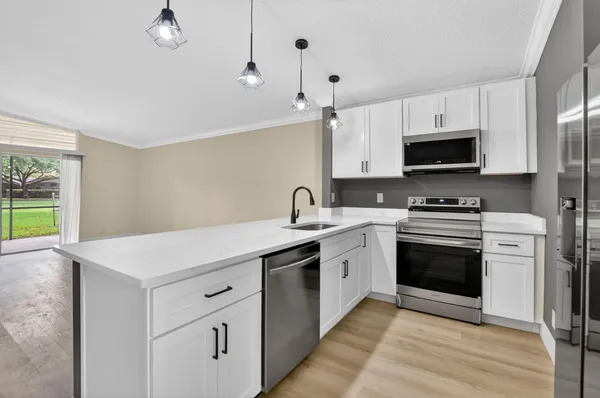 $3,250 | 22306 Timberly Drive, Boca Raton, FL 33428