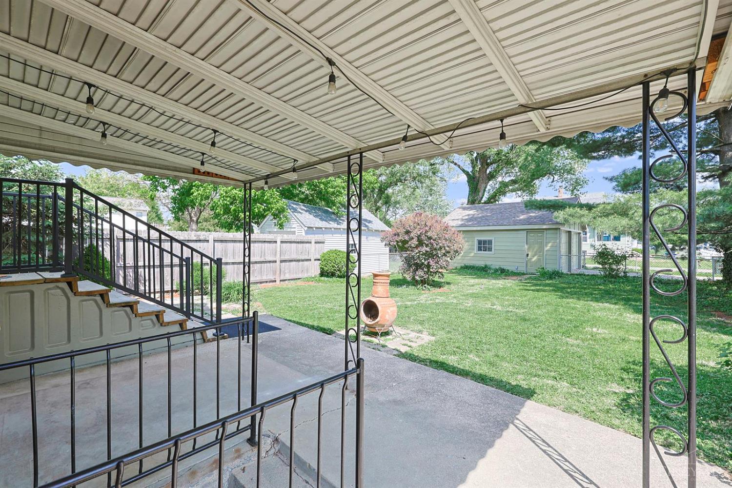 7300 Plainfield Road Deer Park, OH 45236 - Photo 35 of 39