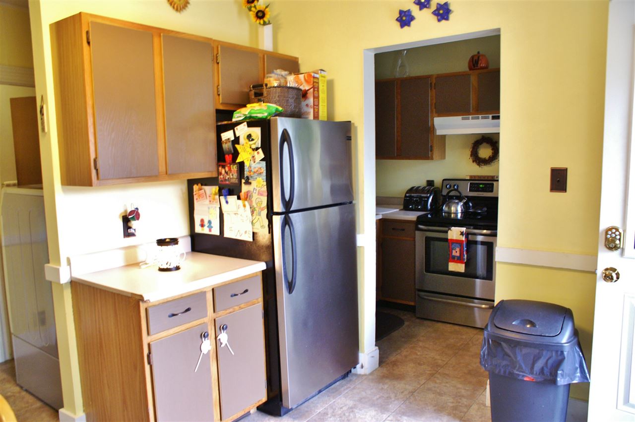15 Brentwood Road Exeter, NH 03833 - Photo 14 of 37