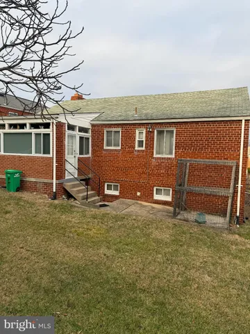 a view of house with outdoor space