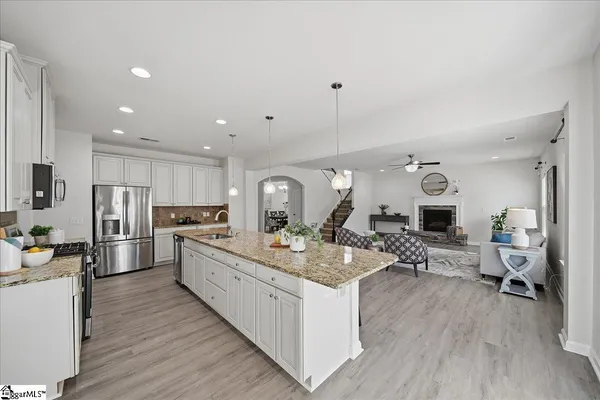 $495,000 | 220 Waters Run Lane, Simpsonville, SC 29681