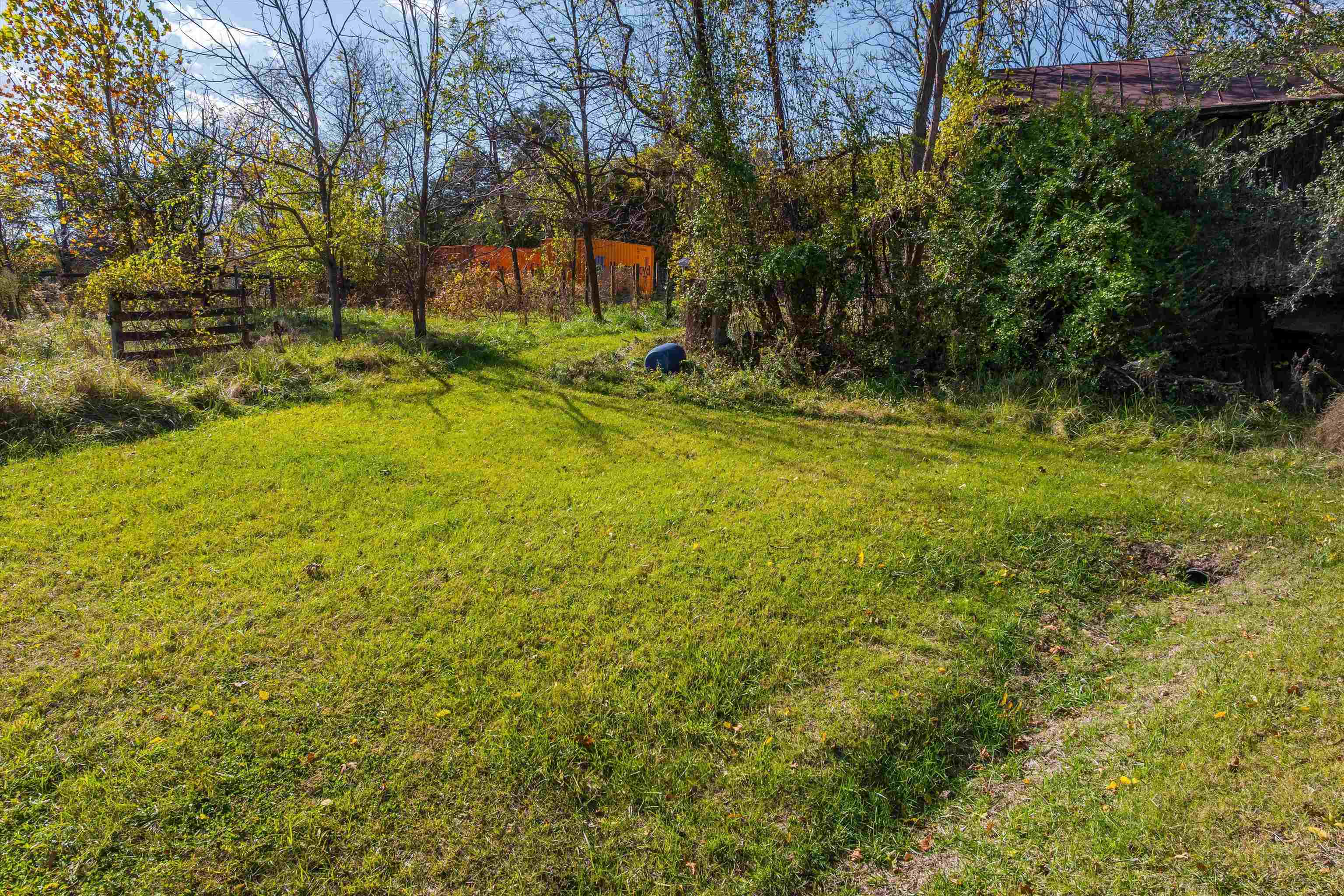 326-328 Running Pine Road Luray, VA 22835 - Photo 17 of 22 a view of backyard with tree