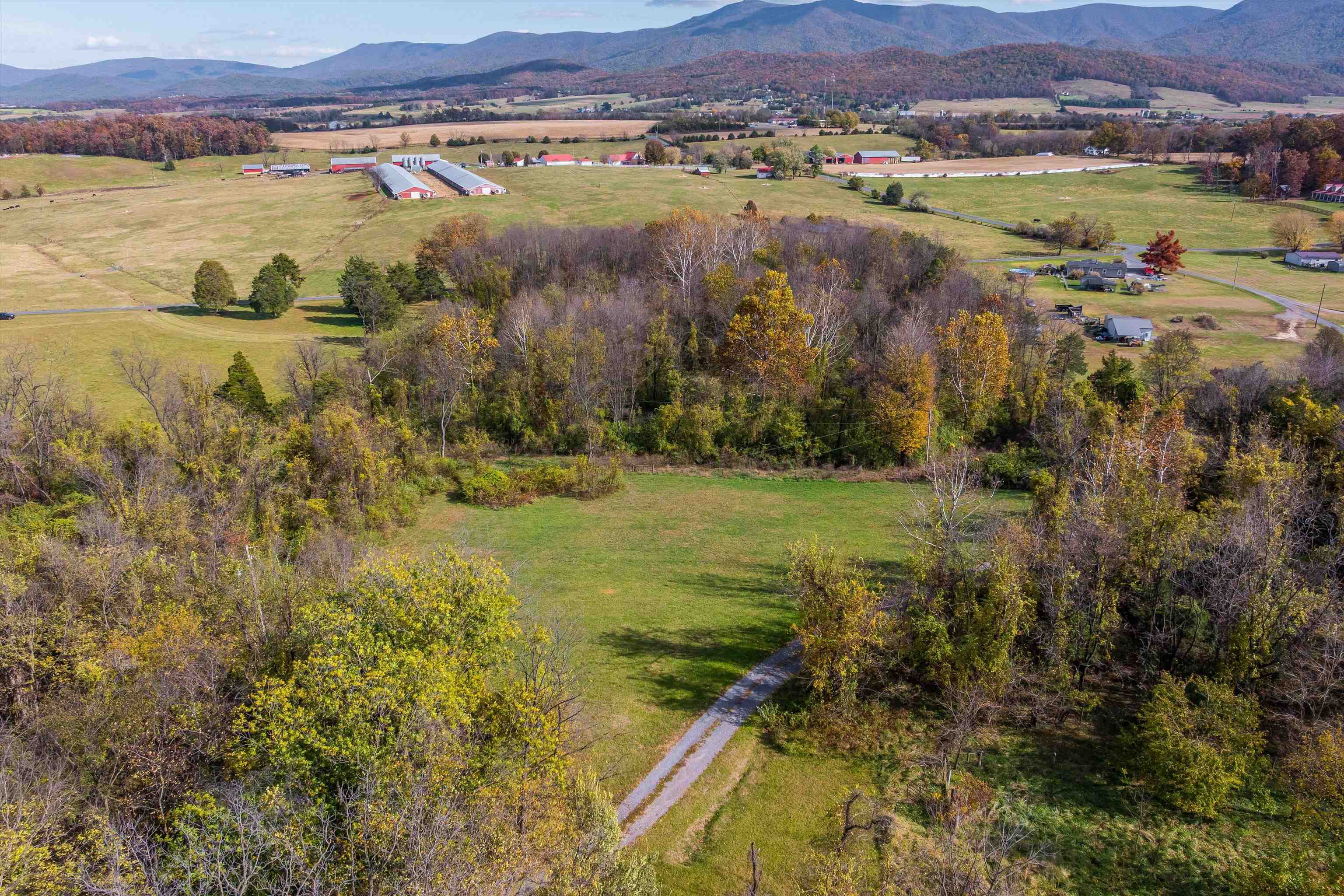 326-328 Running Pine Road Luray, VA 22835 - Photo 4 of 22 a view of lake with mountain