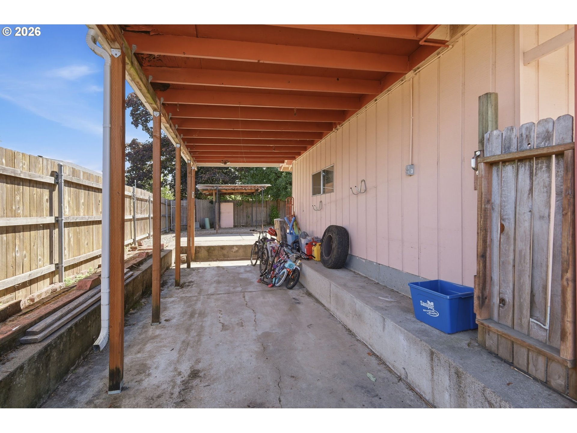 277 71st Place Springfield, OR 97478 - Photo 35 of 48