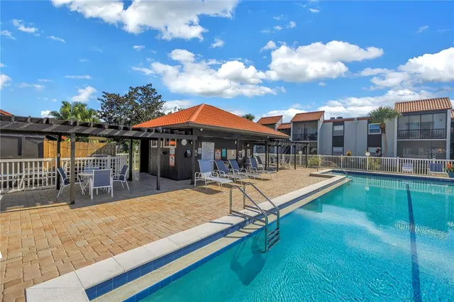 $155,000 | 3269 South Beneva Road, Unit 102, Sarasota, FL 34232