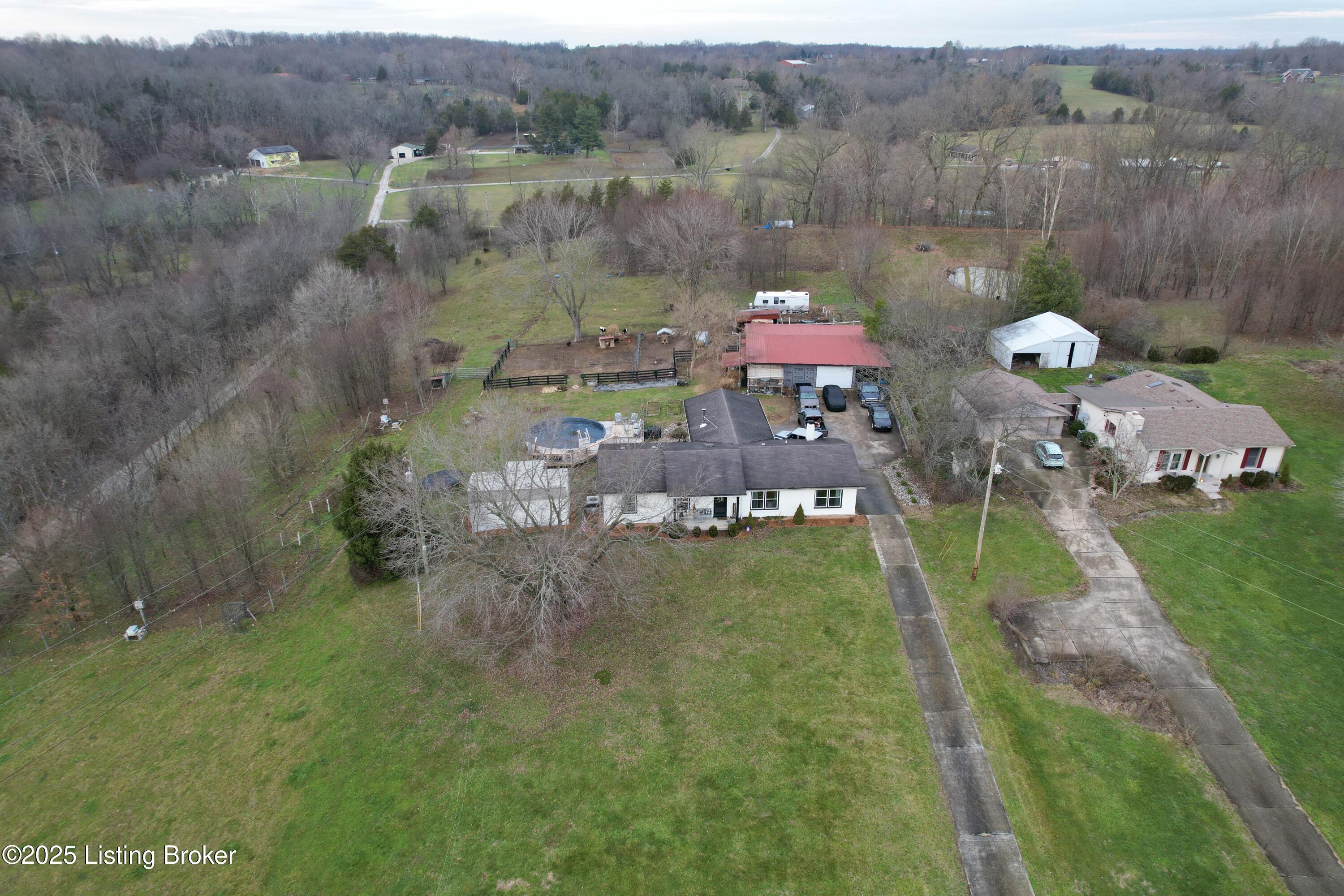401 East Dale Rd Road Taylorsville, KY 40071 - Photo 5 of 62 4