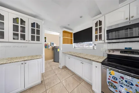 $699,000 | 9985 Marlin Road, Cutler Bay, FL 33157