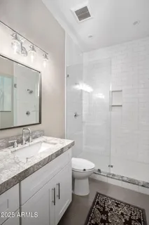 $2,250,000 | 4933 East Whitton Avenue, Phoenix, AZ 85018