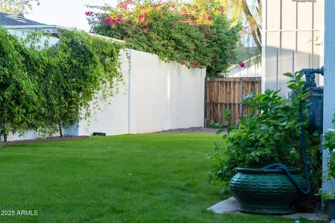 $2,250,000 | 4933 East Whitton Avenue, Phoenix, AZ 85018