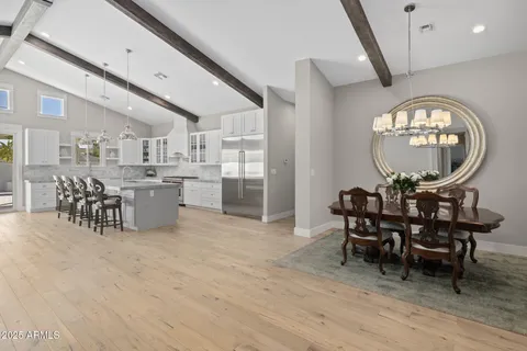 $2,250,000 | 4933 East Whitton Avenue, Phoenix, AZ 85018