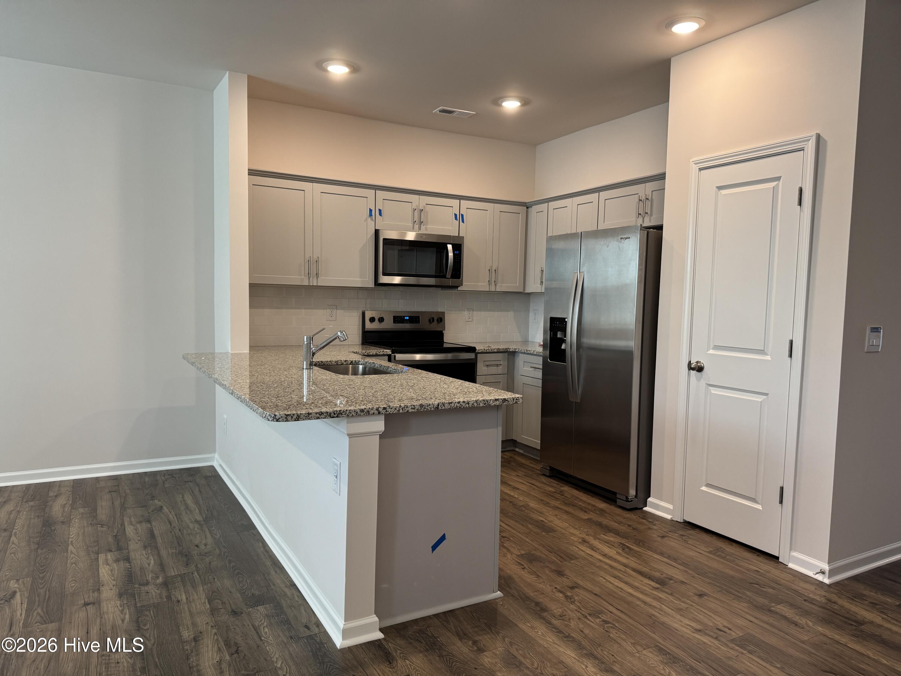 2043 Clock Road New Bern, NC 28562 - Photo 11 of 24 Gallery Image 11