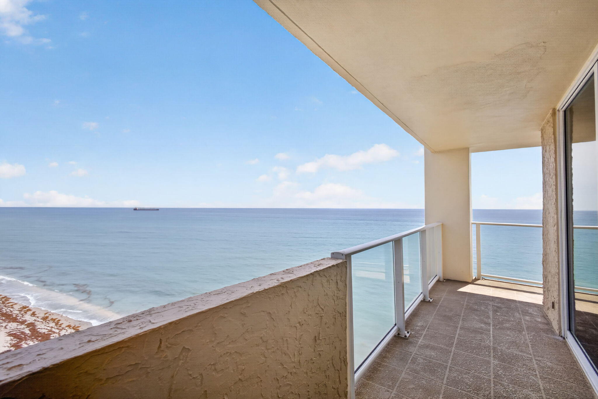 5440 North Ocean Drive, Unit 1006 Riviera Beach, FL 33404 - Photo 21 of 57 20-web-or-mls-5D1A7841