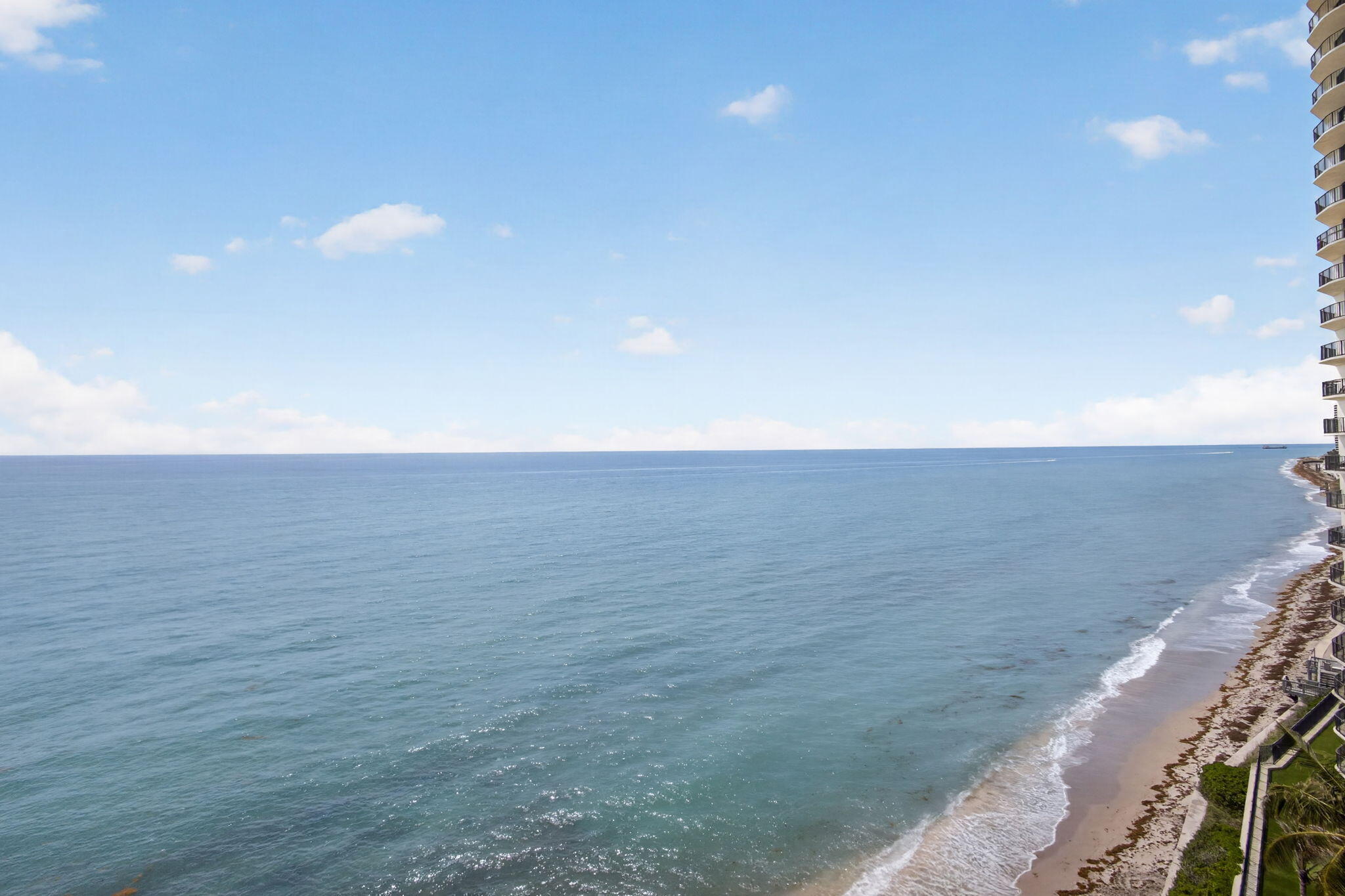5440 North Ocean Drive, Unit 1006 Riviera Beach, FL 33404 - Photo 24 of 57 24-web-or-mls-5D1A7867