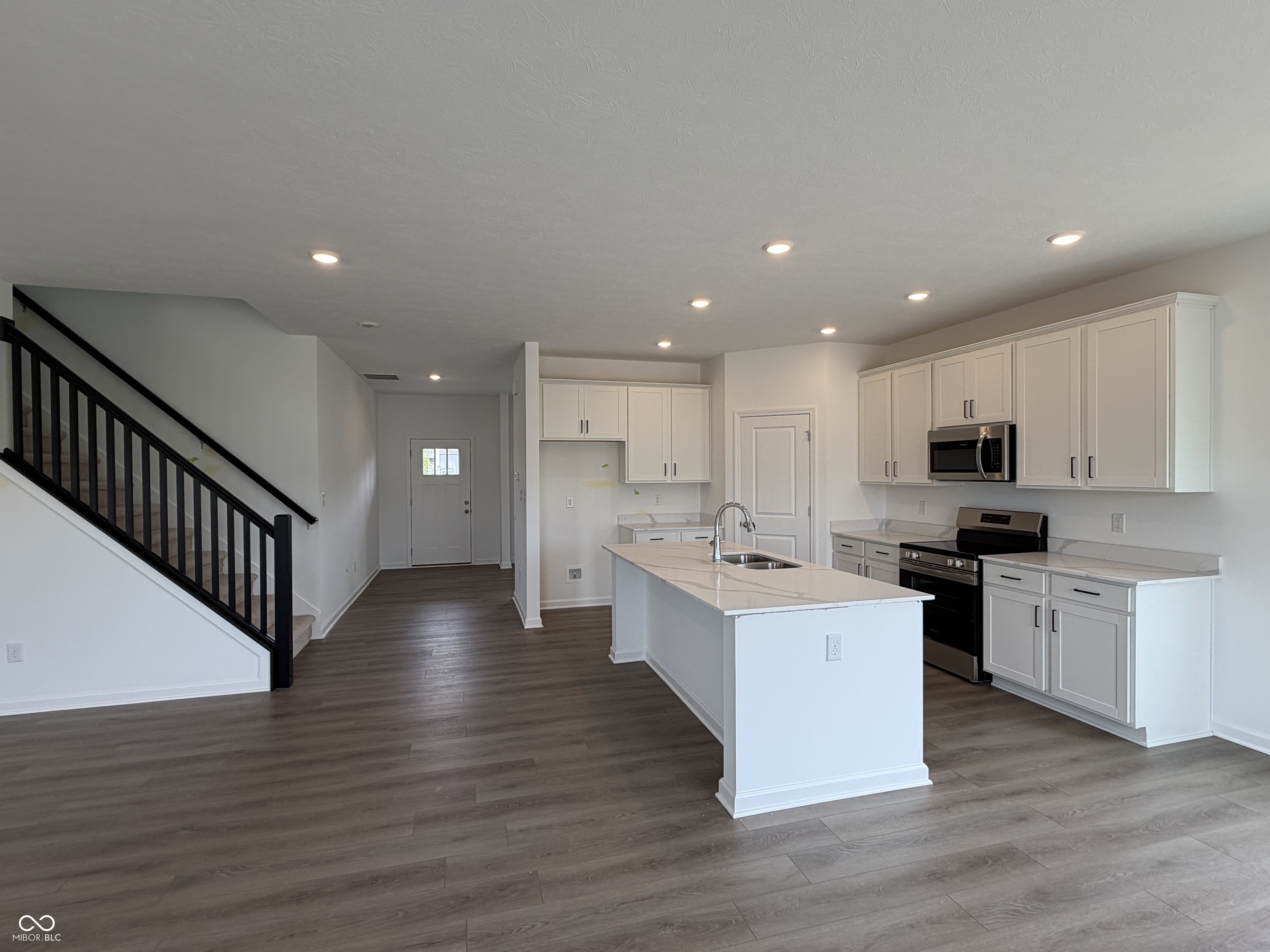 8141 Clary Lane Pendleton, IN 46064 - Photo 8 of 19