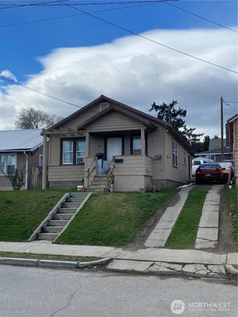 $599,000 | 500 Methow Street, Wenatchee, WA 98801