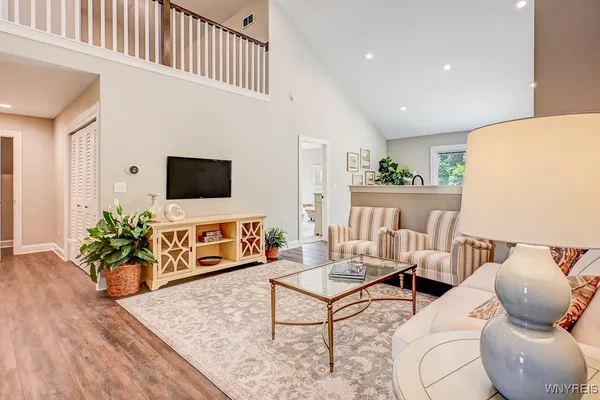 $573,500 | 22 A Stonham Way, Unit 301, Amherst, NY 14221