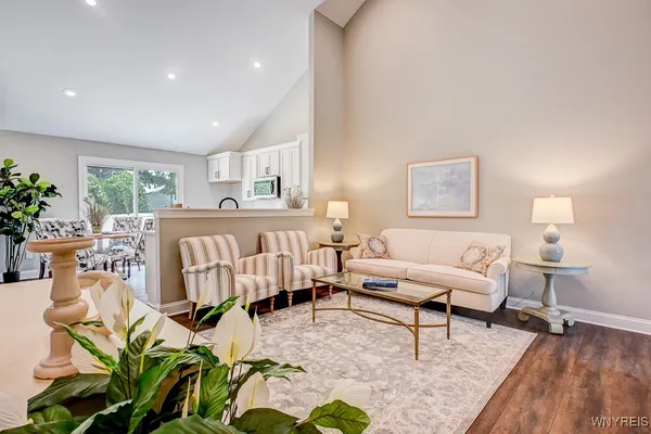 $573,500 | 22 A Stonham Way, Unit 301, Amherst, NY 14221