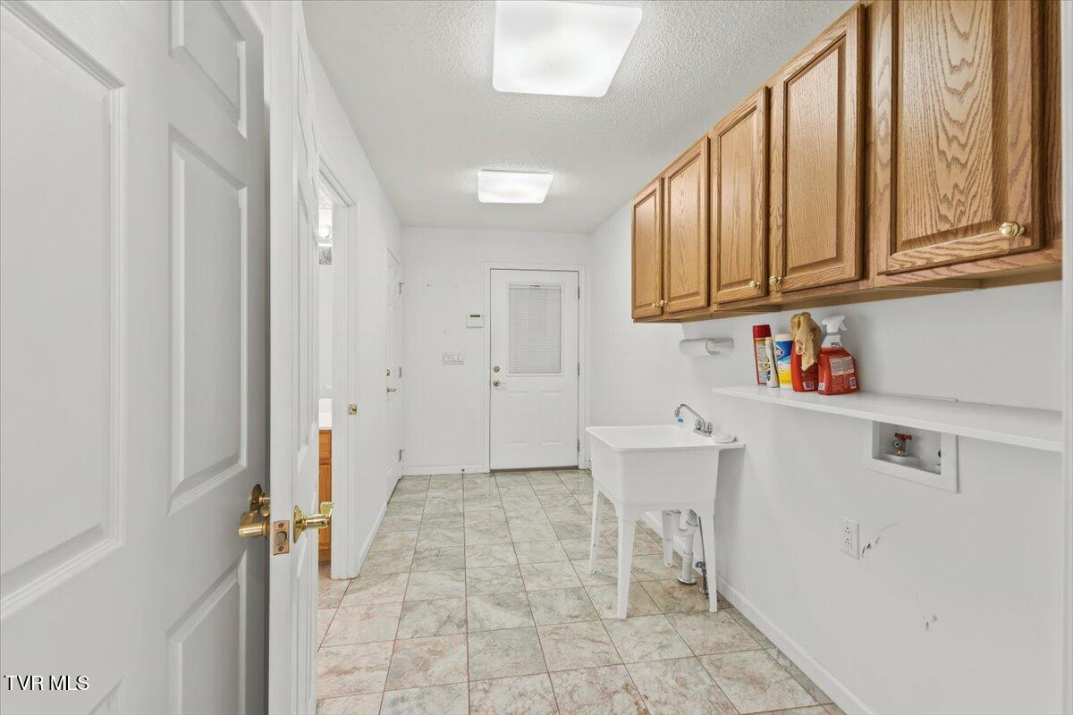 102 East Ridgefield Court Greeneville, TN 37745 - Photo 73 of 100 30-128A3983