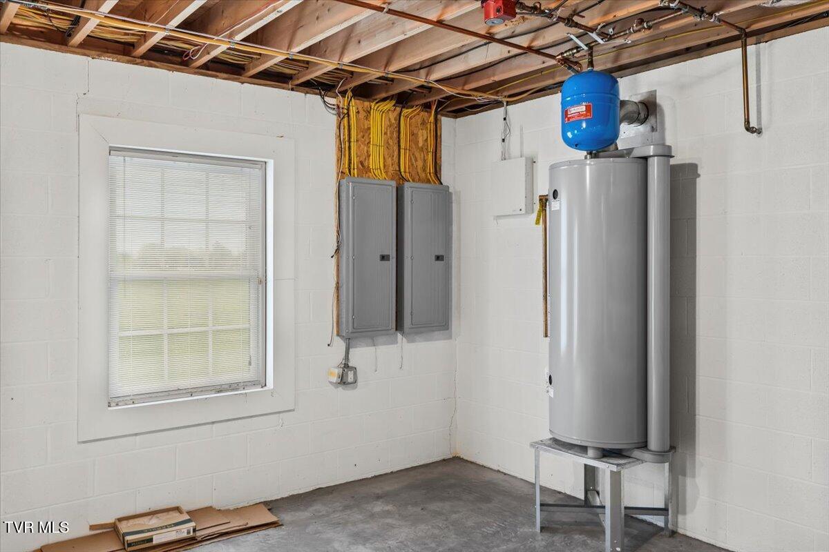 102 East Ridgefield Court Greeneville, TN 37745 - Photo 92 of 100 49-128A4041