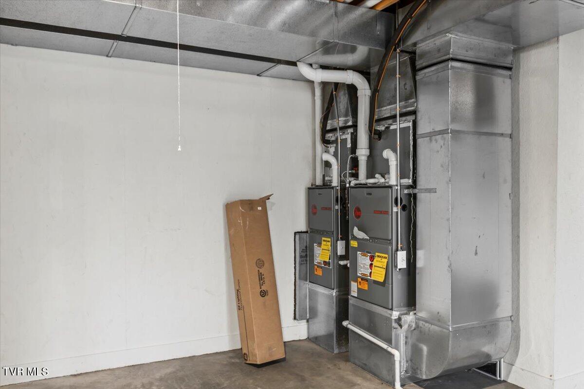 102 East Ridgefield Court Greeneville, TN 37745 - Photo 94 of 100 51-128A4050