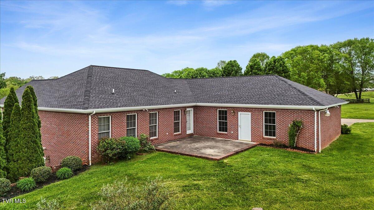 102 East Ridgefield Court Greeneville, TN 37745 - Photo 98 of 100 55-DJI_20230814143832_0590_D