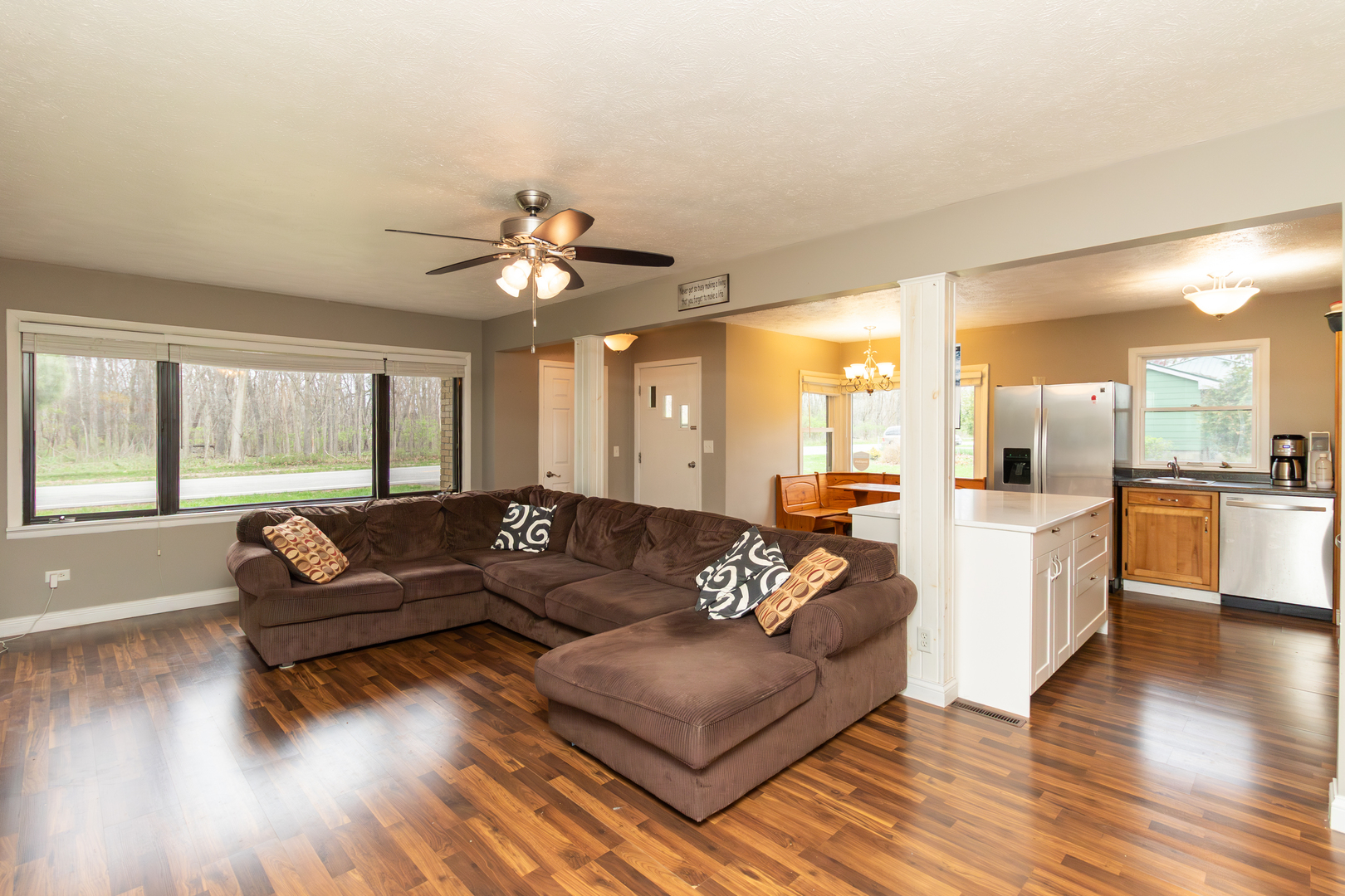 17427 Carver Road Hudson, IL 61748 - Photo 8 of 40