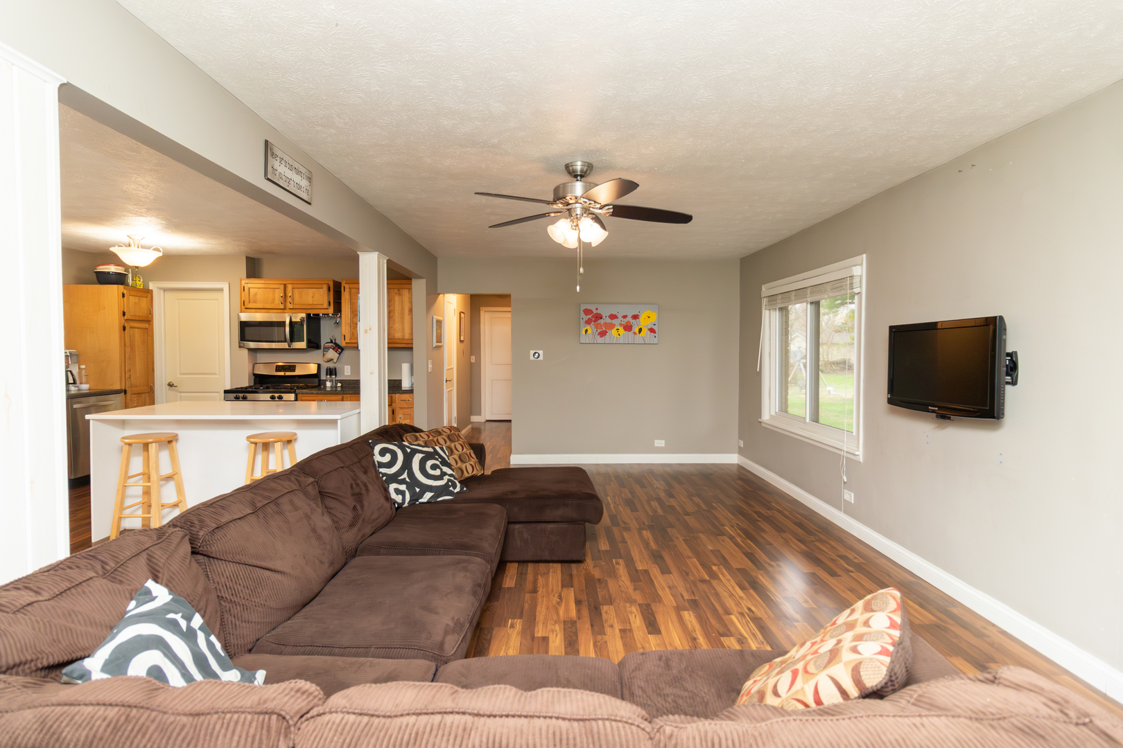 17427 Carver Road Hudson, IL 61748 - Photo 9 of 40