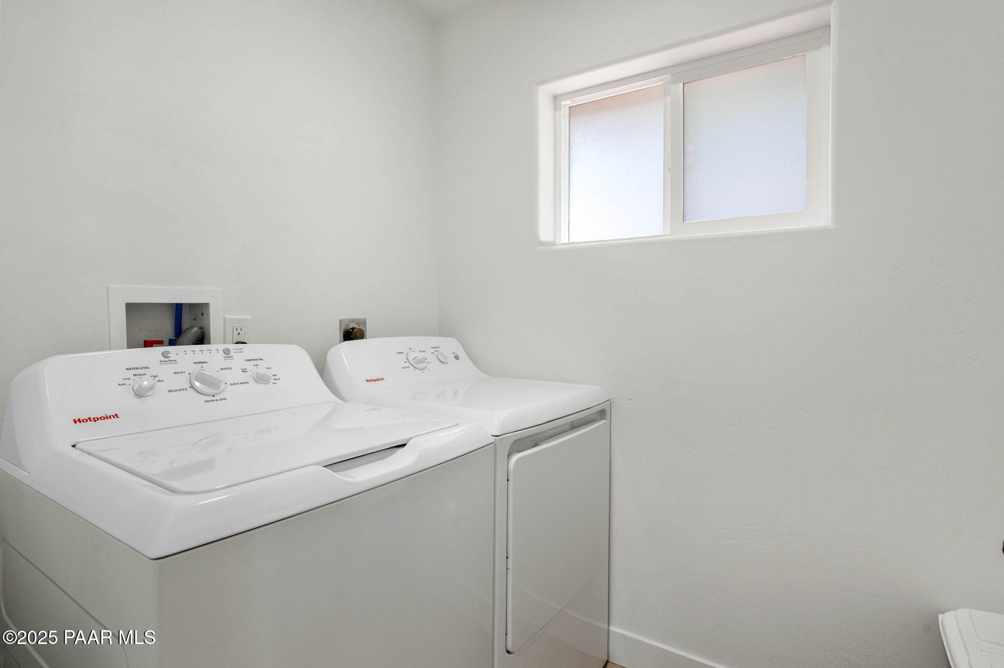 1136 Middlebrook Road Prescott, AZ 86303 - Photo 16 of 22 16-Laundry Room