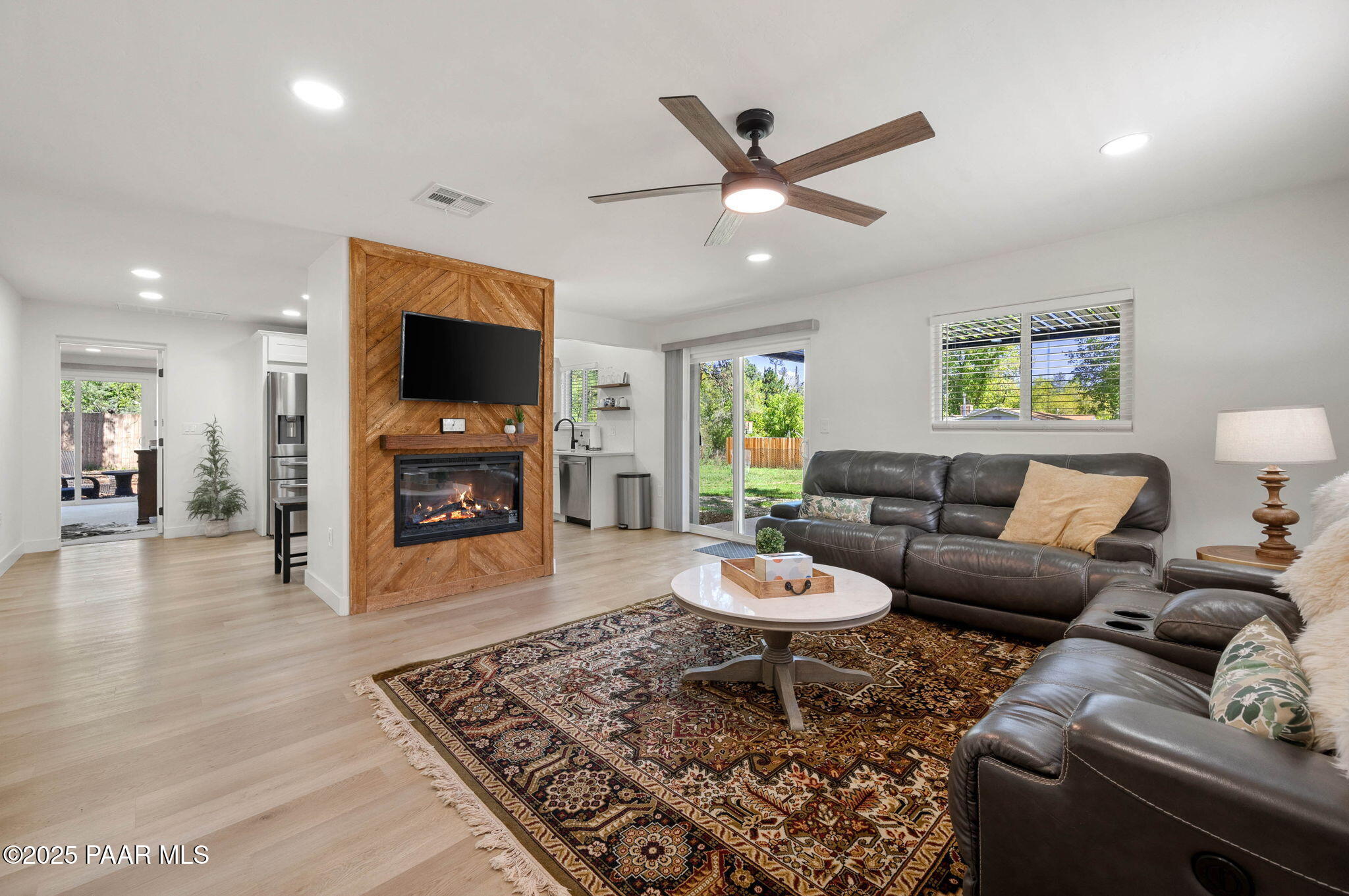 1136 Middlebrook Road Prescott, AZ 86303 - Photo 5 of 22 5-Living Room (2)