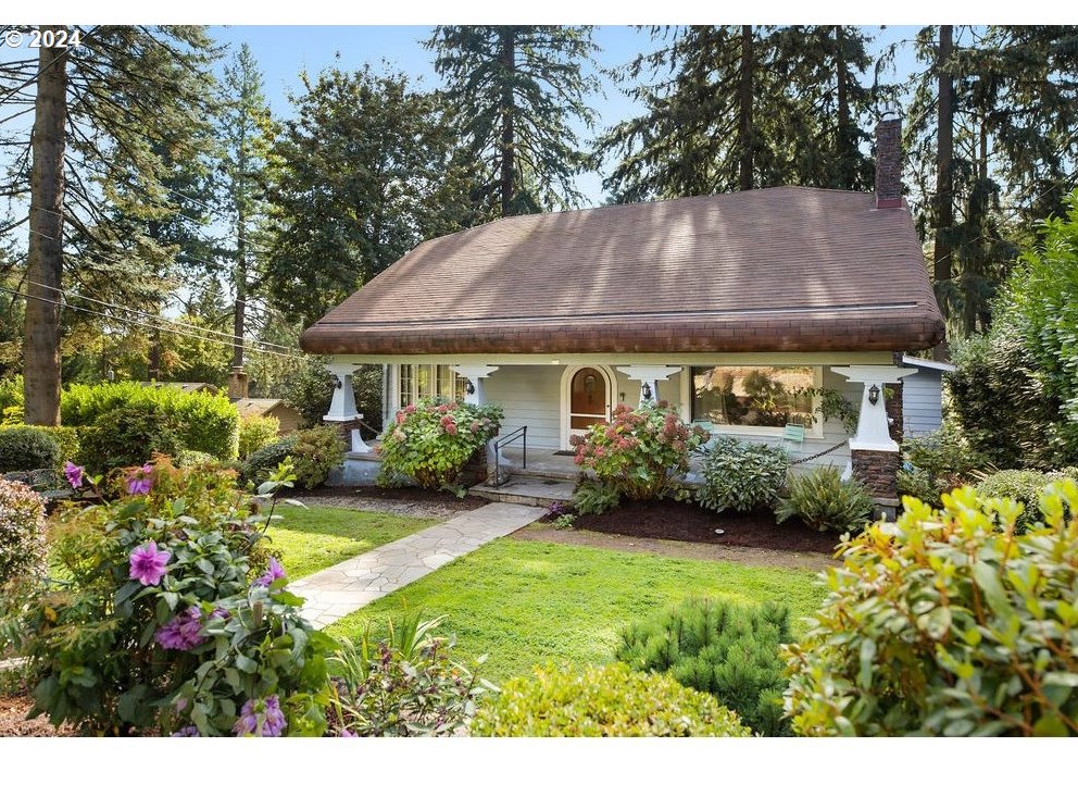 604 Southwest Westwood Dr  