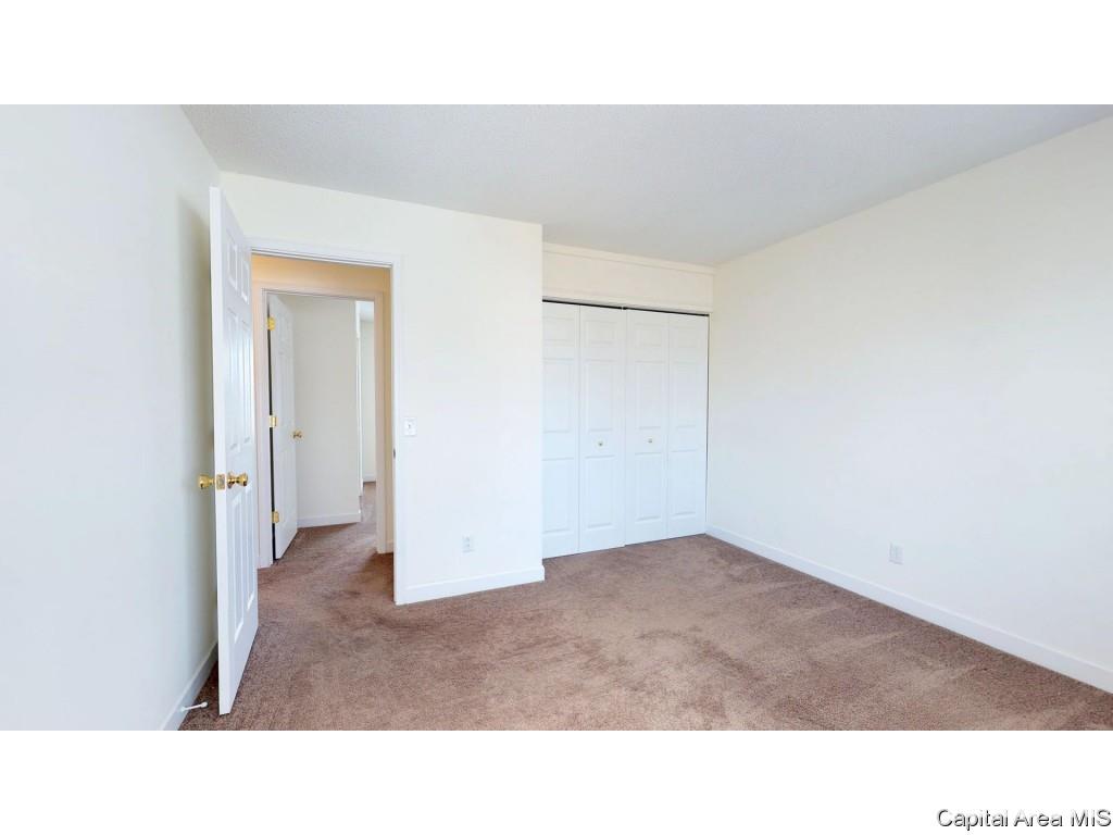 3009 Sandgate Road Springfield, IL 62702 - Photo 16 of 32