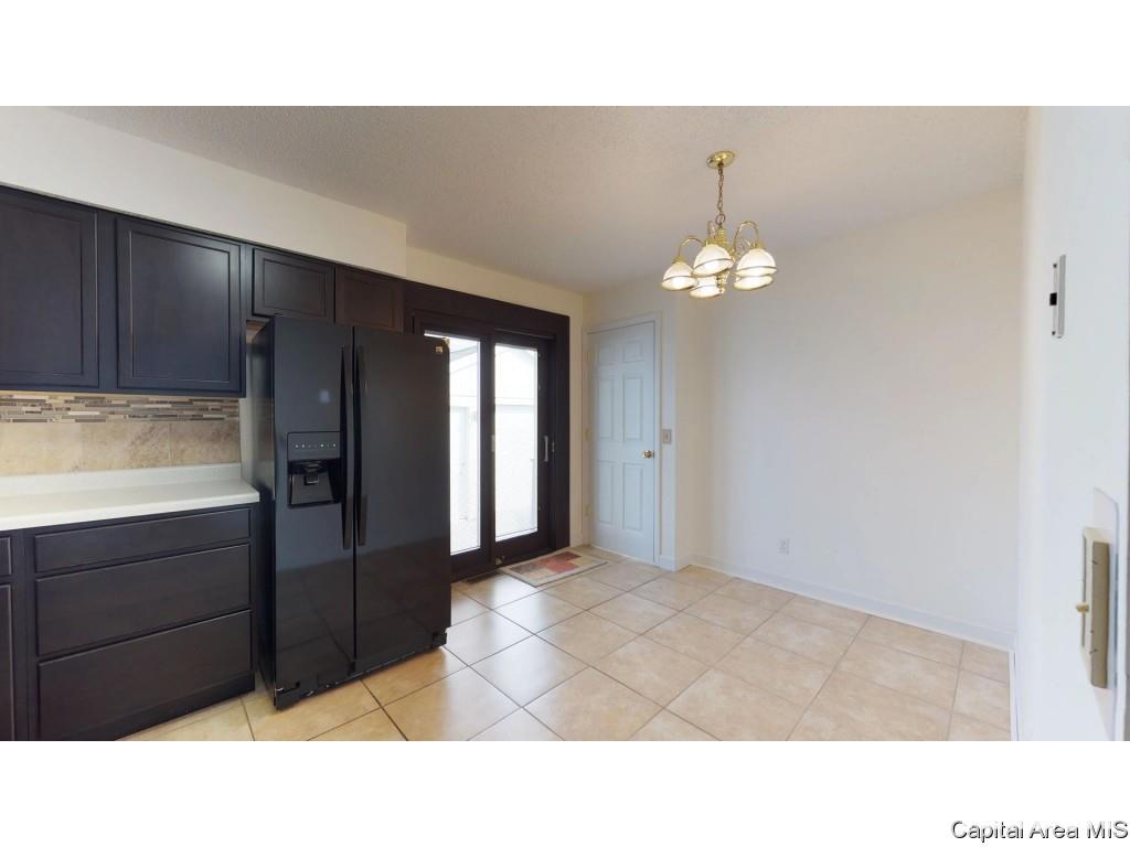 3009 Sandgate Road Springfield, IL 62702 - Photo 8 of 32