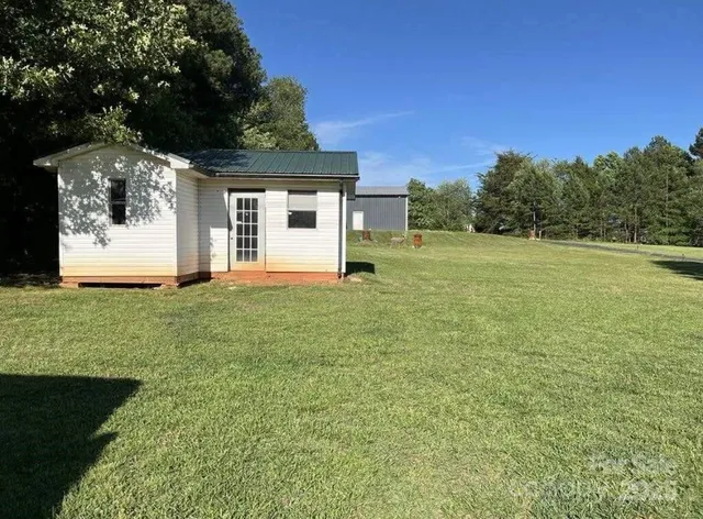 $249,900 | 2274 Deerfield Drive, Maiden, NC 28650