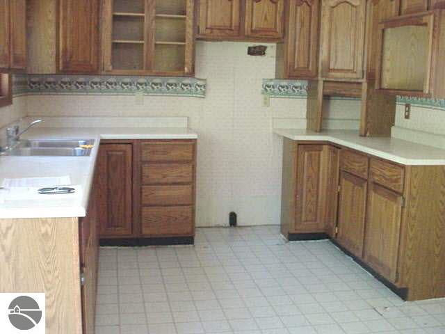 1985 South Sand Lake Road Turner, MI 48765 - Photo 3 of 10 1750428-2.JPG