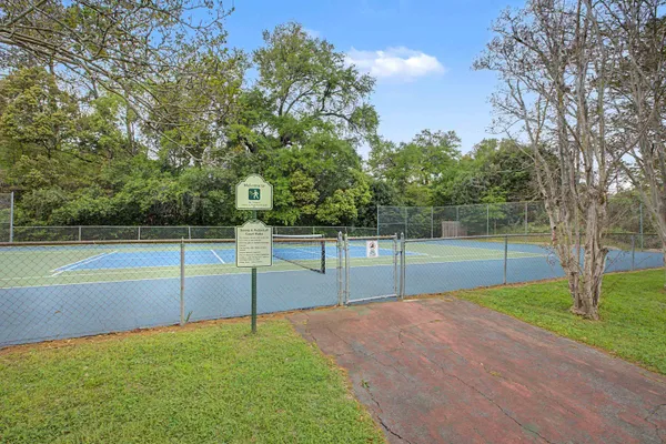 $195,000 | 2178 Timberwood Circle South, Tallahassee, FL 32304