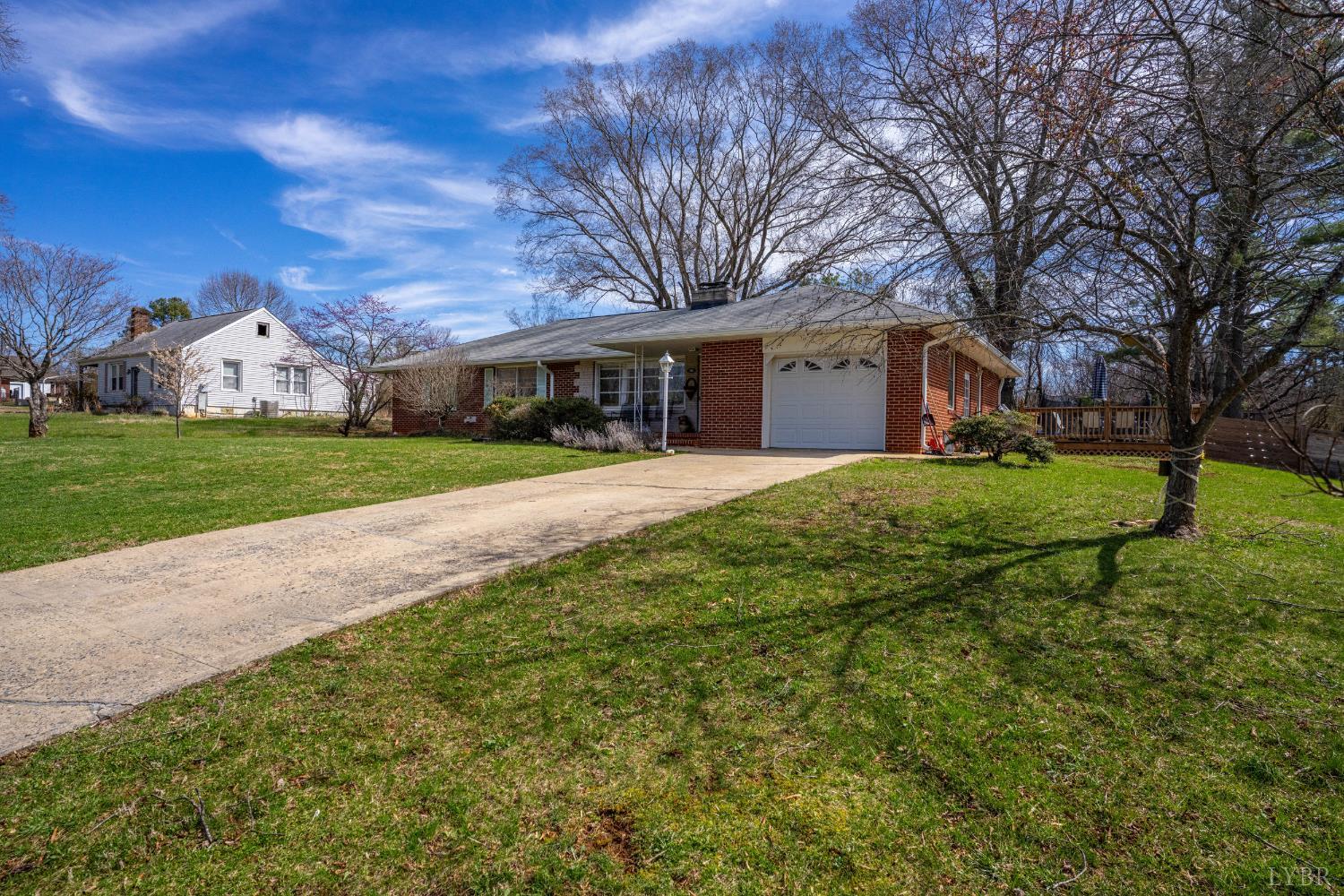 126 Maple Street Appomattox, VA 24522 - Photo 22 of 29