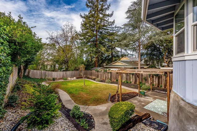 $749,000 | 1415 East Avenue, Napa, CA 94559