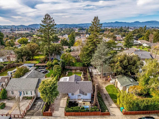 $749,000 | 1415 East Avenue, Napa, CA 94559