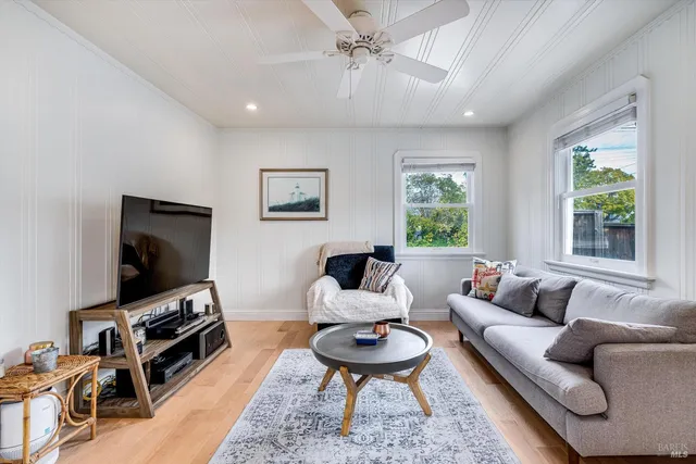 $749,000 | 1415 East Avenue, Napa, CA 94559